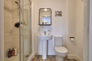 En Suite- click for photo gallery
